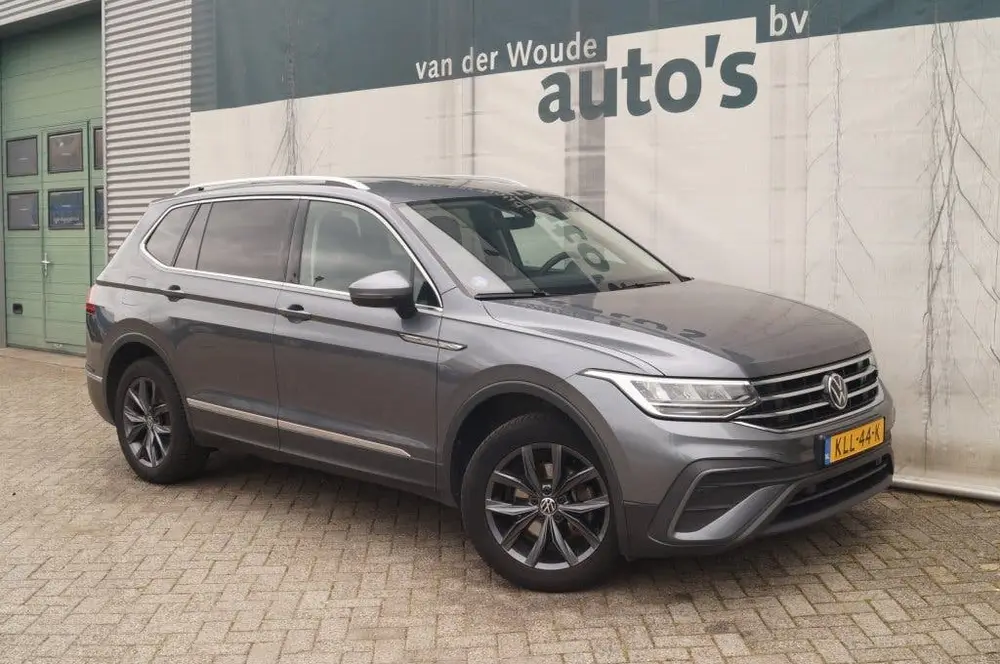 Volkswagen Tiguan Allspace 1.5 TSI 150pk DSG Life Edition 7 uit 2023, foto 4