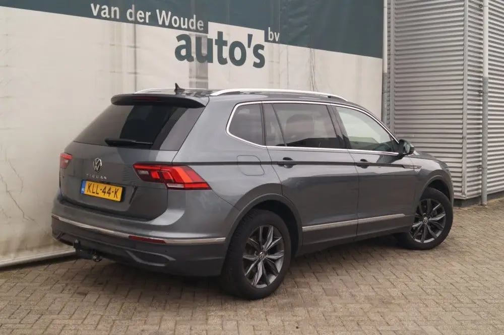 Volkswagen Tiguan Allspace 1.5 TSI 150pk DSG Life Edition 7 uit 2023, foto 5