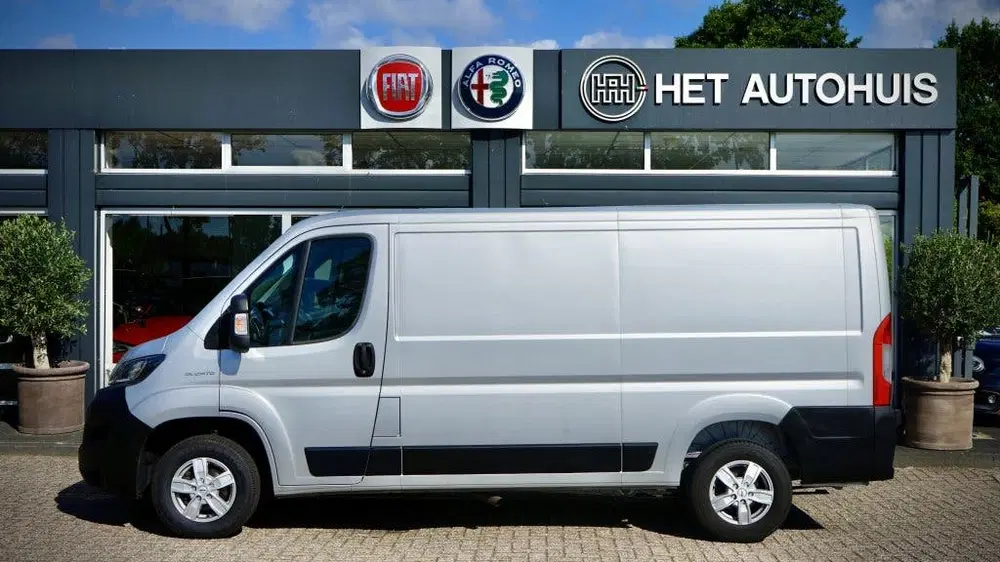 Fiat Ducato 30 2.3 MJ L2H1 Automaat (bj 2020) uit 2020, foto 3