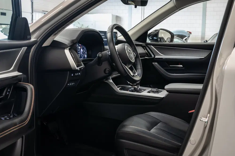 Mazda CX-60 2.5 e-SkyActiv PHEV Homura uit 2023, foto 10