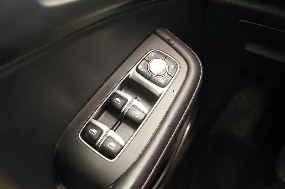 MG EHS 1.5 TGDI PHEV Edition -LEER-CAM-TREKHAAK-ECC uit 2022, foto 17