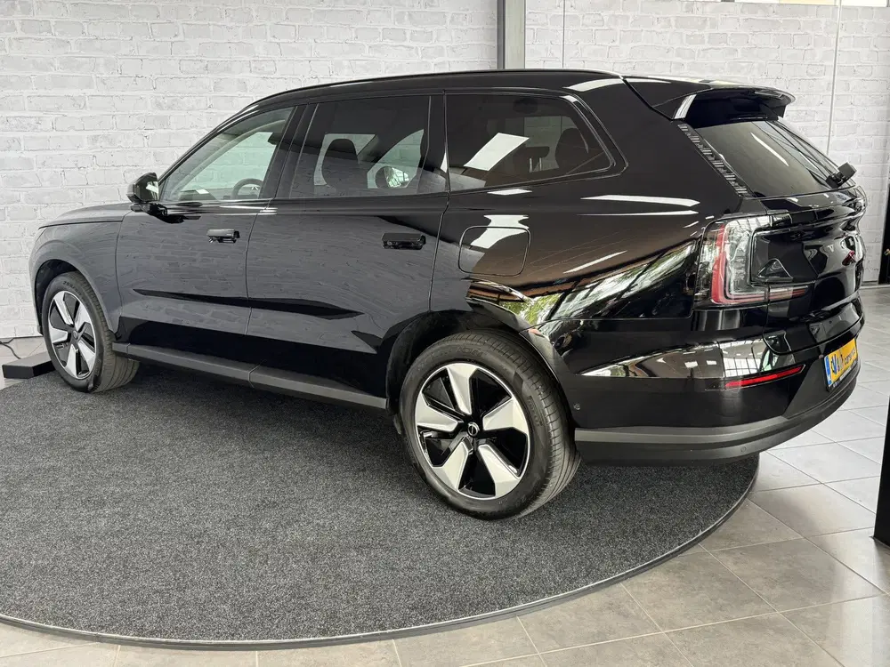 Volvo EX90 Single Motor Core 7p 104 kWh Pano ACC (bj uit 2025, foto 2