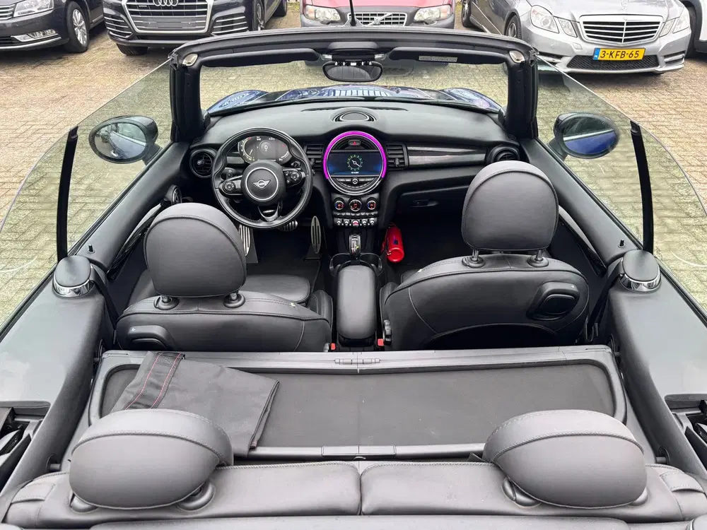 Mini Cabrio 2.0 Cooper S Night Jack Edition uit 2021, foto 13