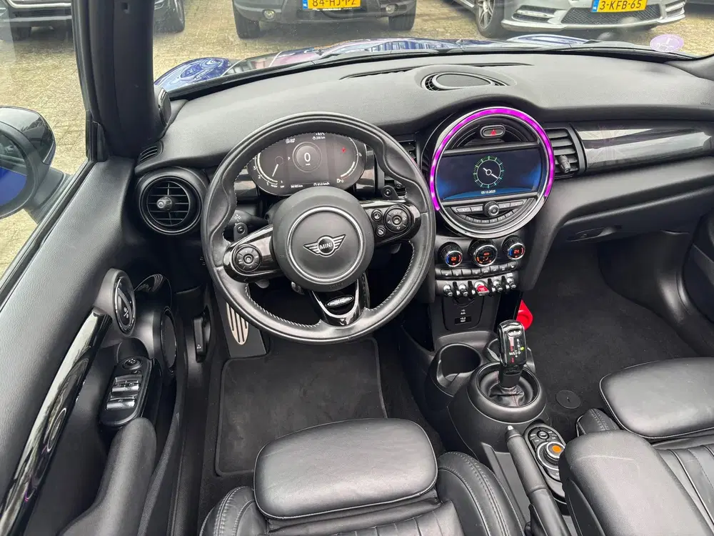 Mini Cabrio 2.0 Cooper S Night Jack Edition uit 2021, foto 14