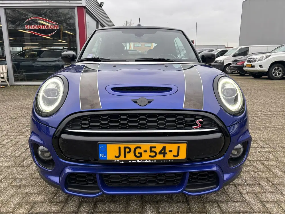 Mini Cabrio 2.0 Cooper S Night Jack Edition uit 2021, foto 2