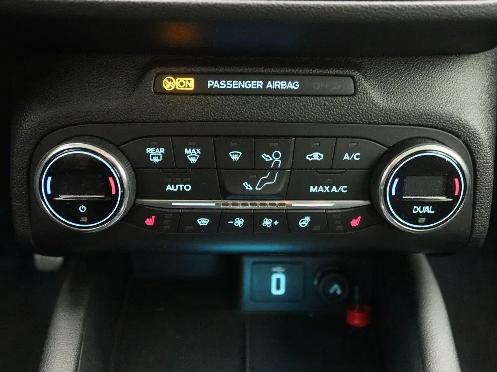 Ford Focus 1.0 EcoBoost Active Business uit 2020, foto 11