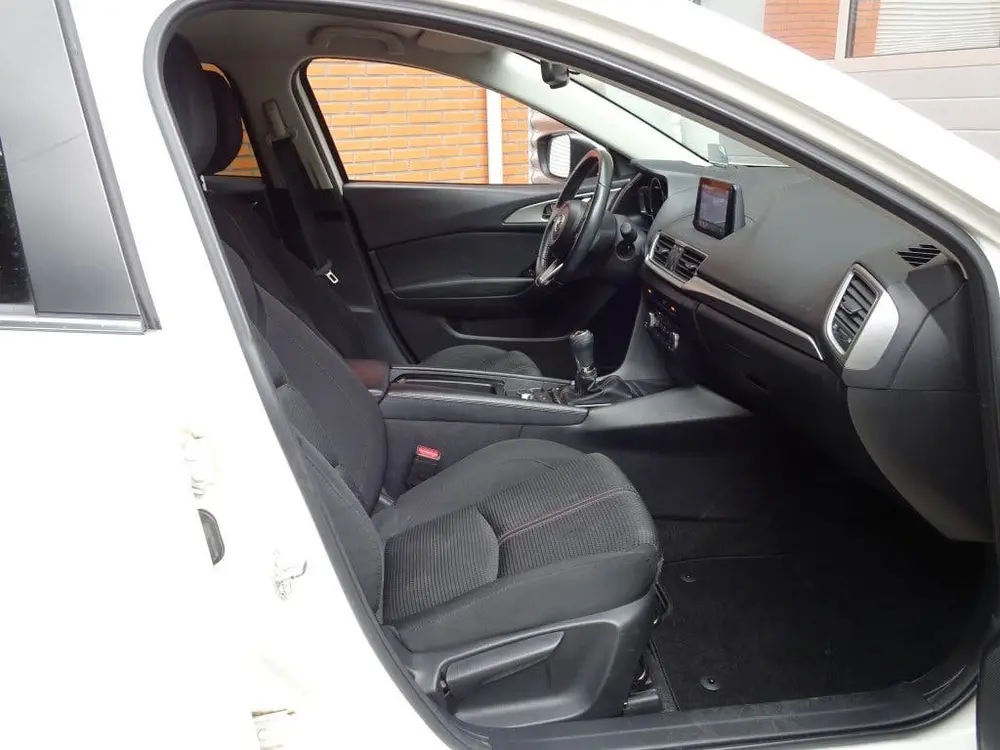 Mazda 3 2.0 SkyActiv 120pk 5d *1e eig uit 2019, foto 7