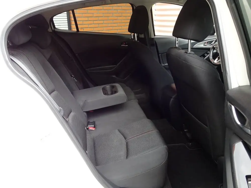 Mazda 3 2.0 SkyActiv 120pk 5d *1e eig uit 2019, foto 9