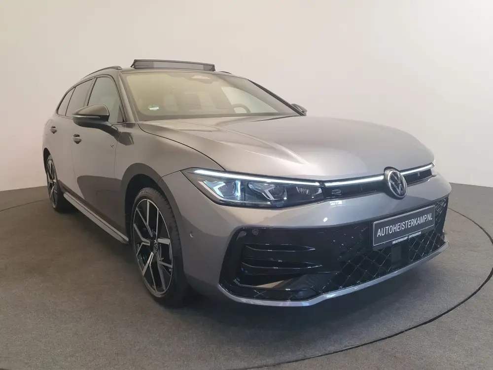 Volkswagen Passat Variant 1.5 eHybrid 272pk DSG/AUT R-Line W uit 2025, foto 5