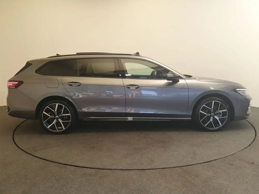 Volkswagen Passat Variant 1.5 eHybrid 272pk DSG/AUT R-Line W uit 2025, foto 6