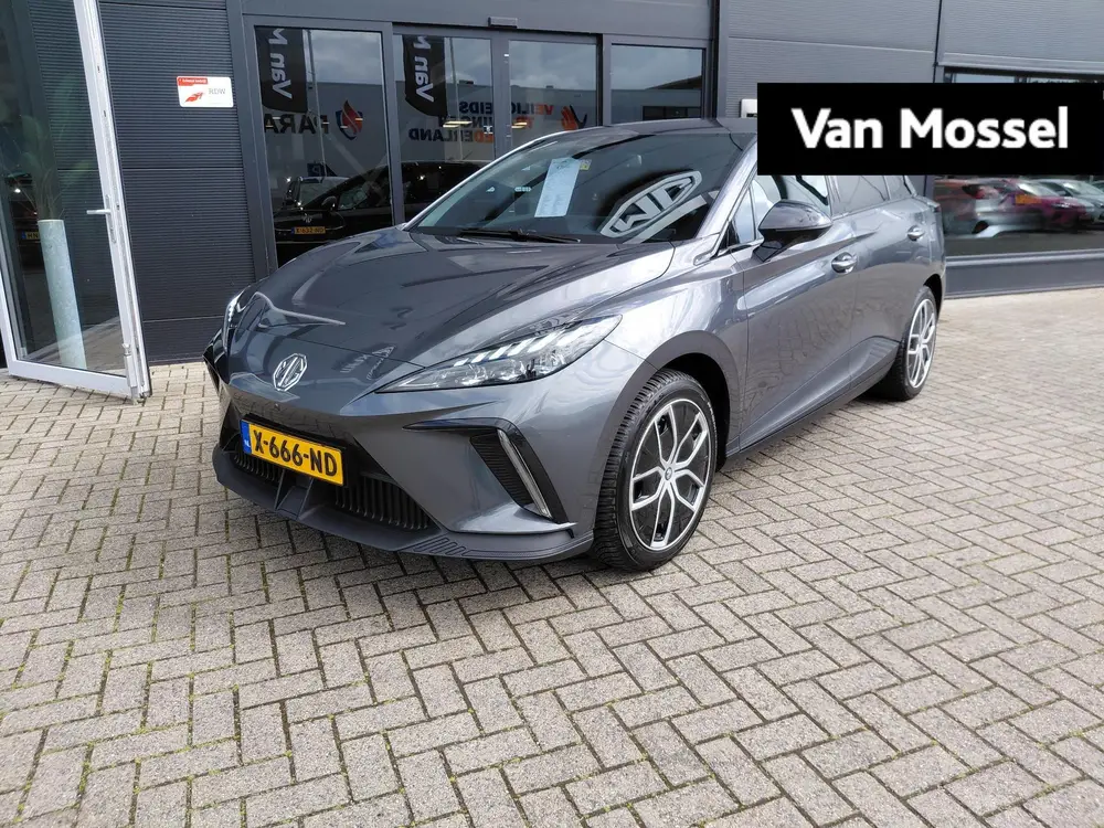 MG MG4 Luxury 64 kWh uit 2023