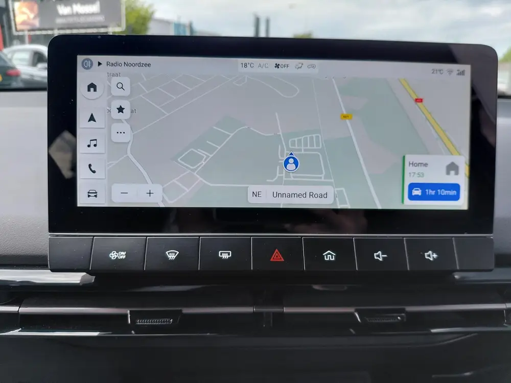 MG MG4 Luxury 64 kWh uit 2023, foto 16