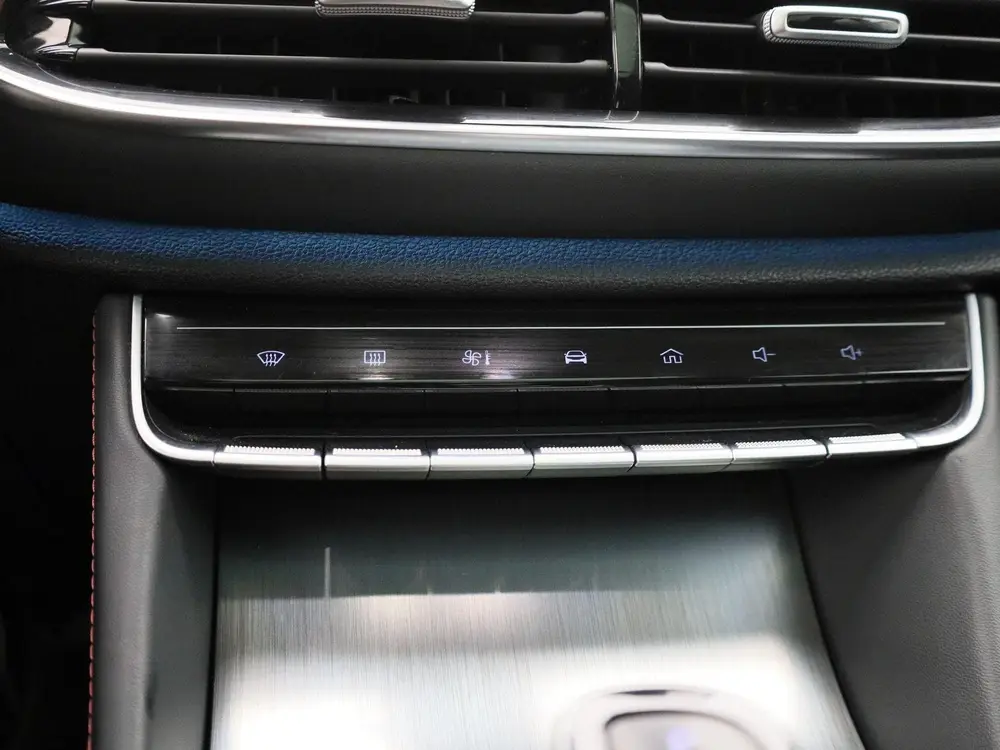 MG EHS 1.5 TGDI PHEV Aut. Luxury MG EHS 1.5 TGDI uit 2023, foto 19