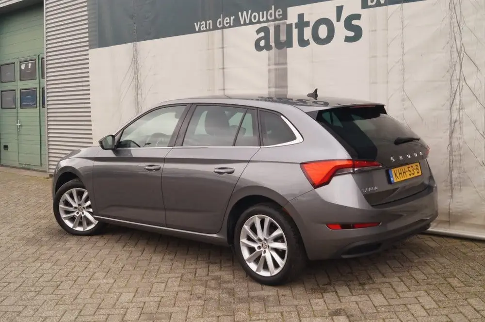 Skoda Scala 1.0 TSI 110pk Business Edition Clever -NAV uit 2023, foto 6