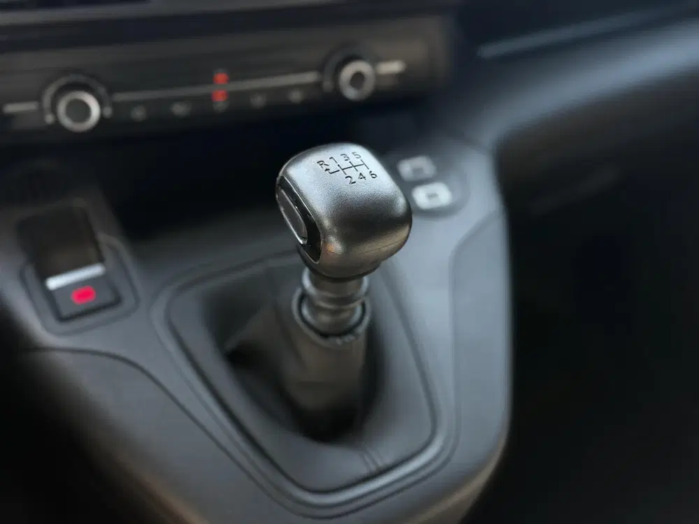 Opel Combo 1.5 BlueHDi 100 S&S L1 l Spiegelcamera l C uit 2024, foto 10