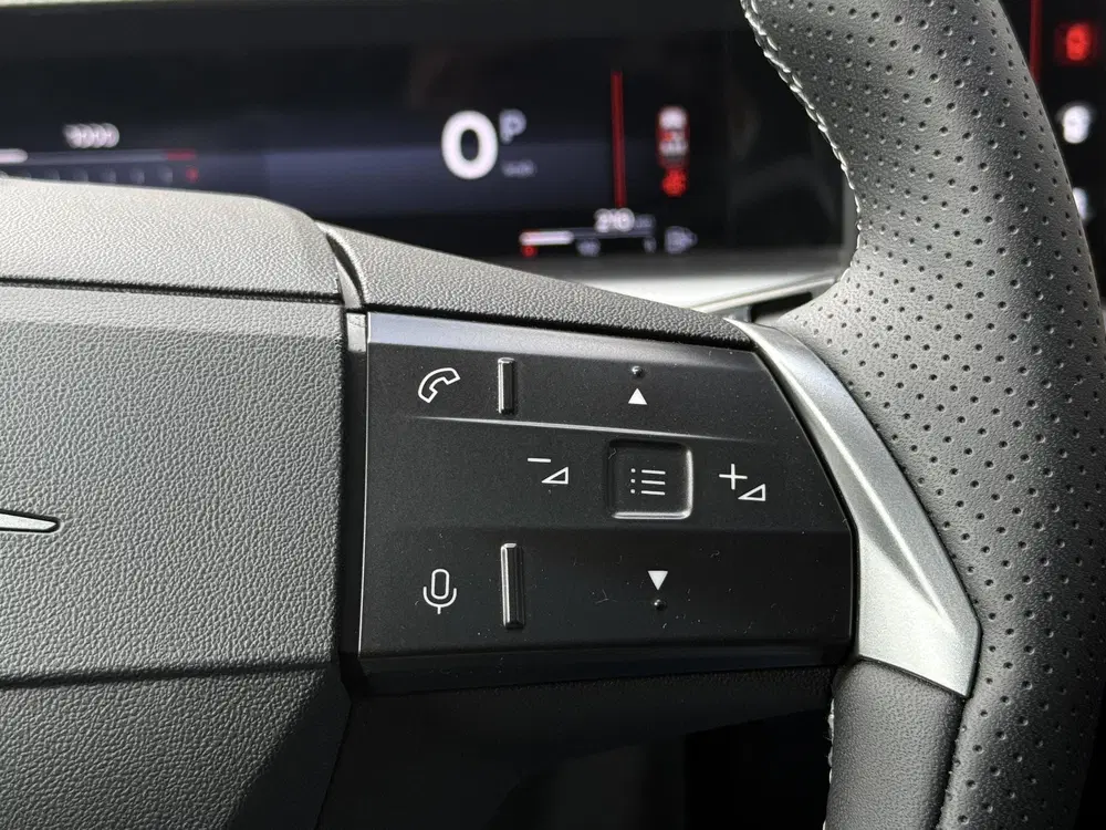 Opel Grandland 1.2 Turbo Hybrid GS l Focal l HUD l Panora uit 2025, foto 10