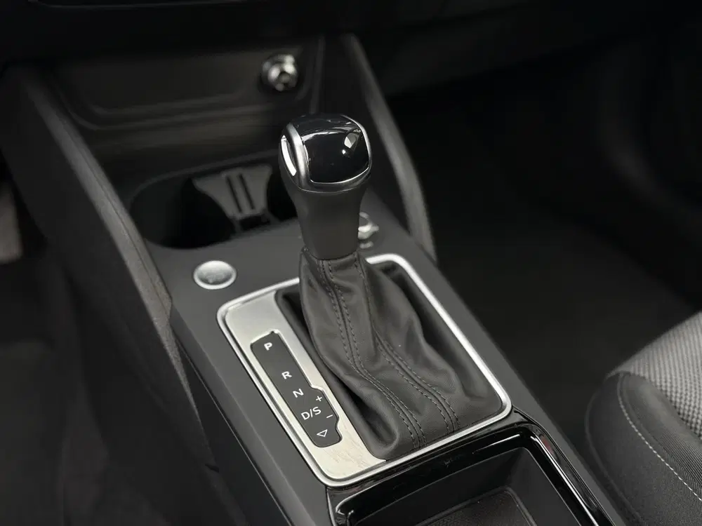 Audi Q2 35 TFSI S-Line Automaat l Matrix LED l Cam uit 2025, foto 16