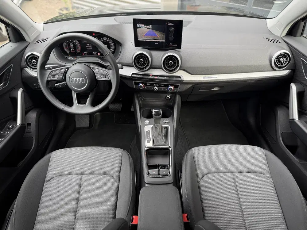 Audi Q2 35 TFSI S-Line Automaat l Matrix LED l Cam uit 2025, foto 3