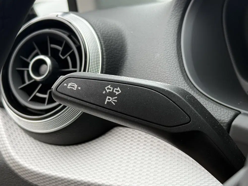 Audi Q2 35 TFSI S-Line Automaat l Matrix LED l Cam uit 2025, foto 7