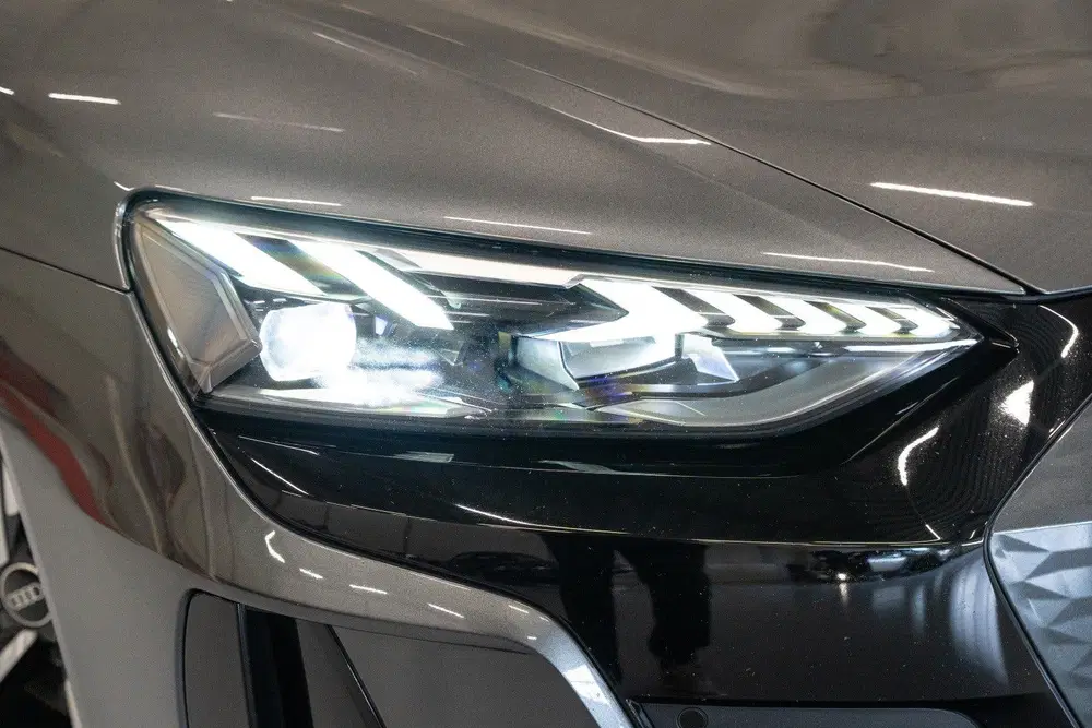 Audi e-tron 93 kWh uit 2022, foto 12