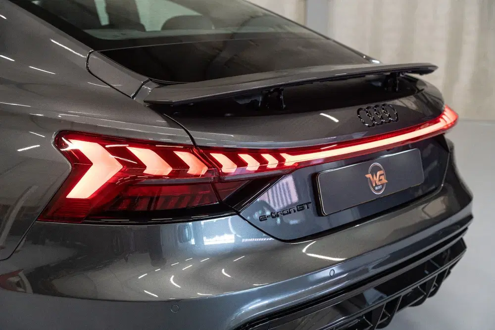 Audi e-tron 93 kWh uit 2022, foto 7