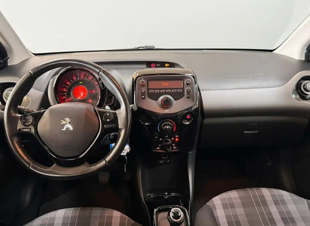 Peugeot 108 1.0 e-VTi Active uit 2019, foto 11