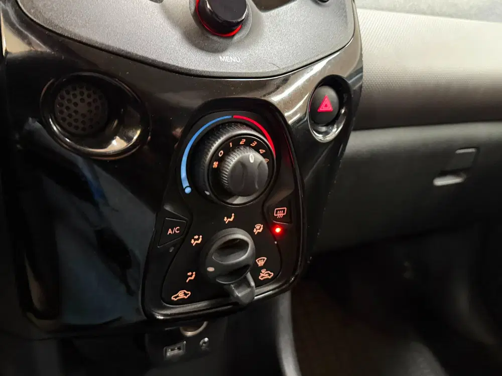 Peugeot 108 1.0 e-VTi Active uit 2019, foto 14