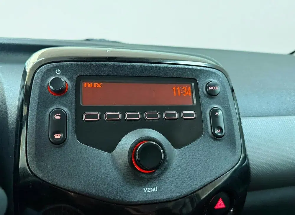 Peugeot 108 1.0 e-VTi Active uit 2019, foto 15