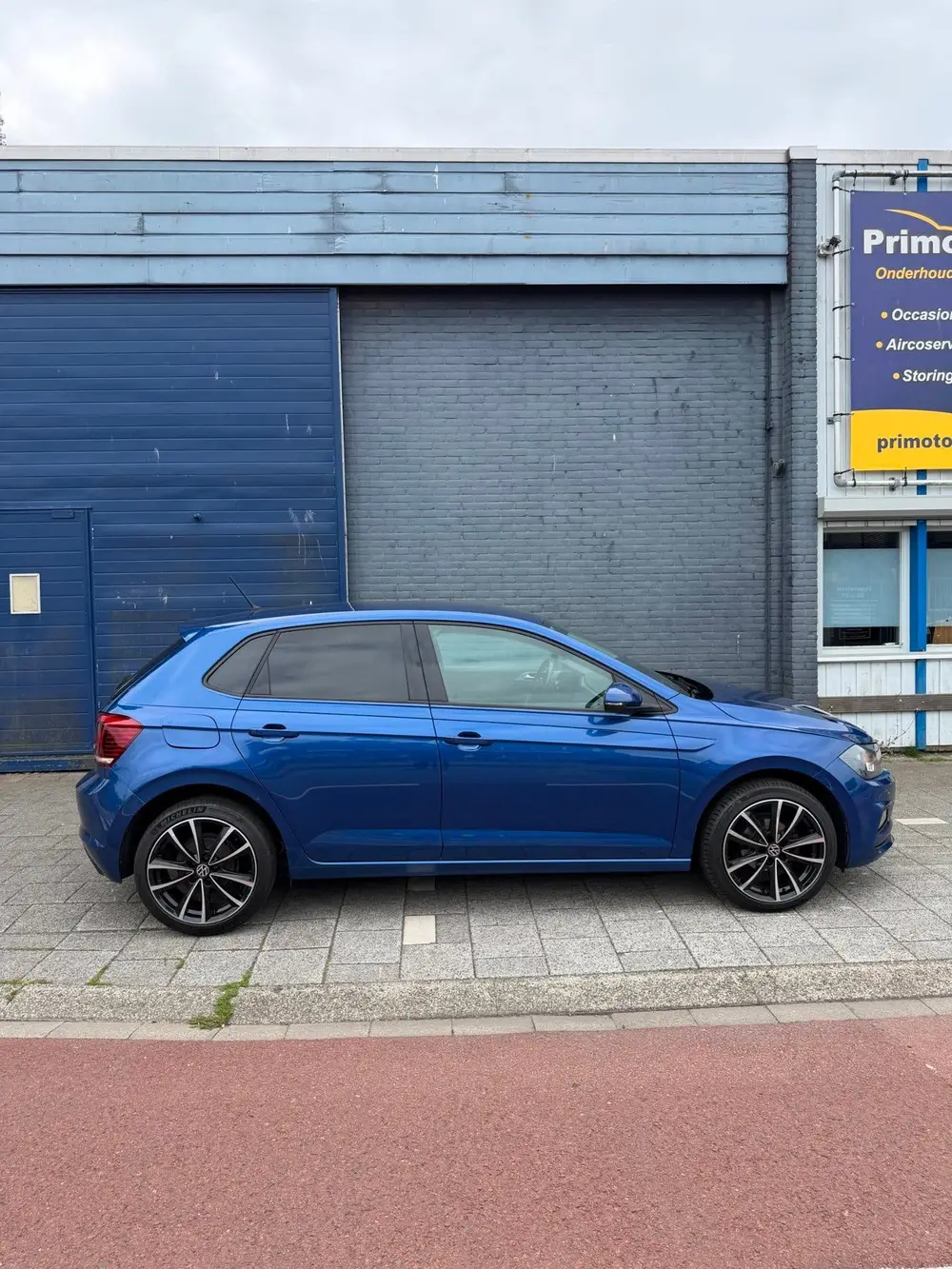 Volkswagen POLO 1.0 TSI Comfortline Business uit 2019, foto 4
