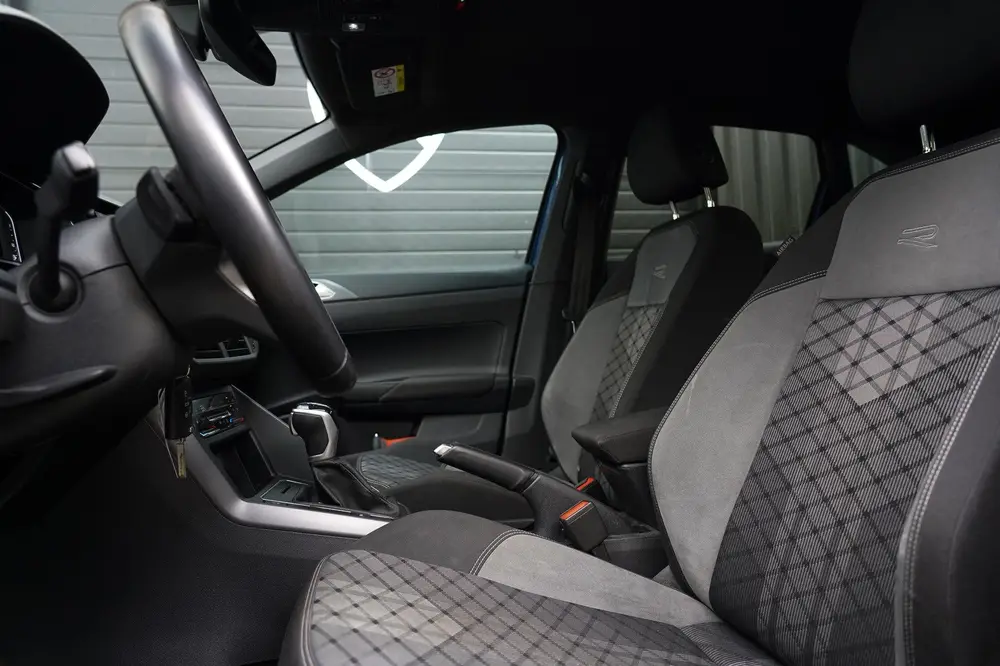 Volkswagen Taigo 1.0 TSI R-Line Business VIRTUEL/LED/CARPLAY uit 2022, foto 17