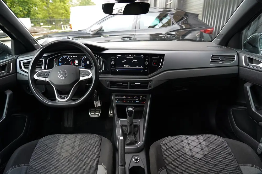 Volkswagen Taigo 1.0 TSI R-Line Business VIRTUEL/LED/CARPLAY uit 2022, foto 3