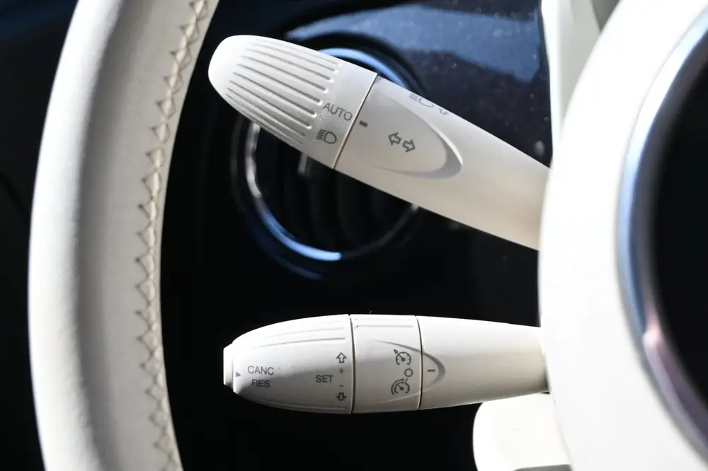 Fiat 500 C 0.9 TwinAir Turbo Lounge Cabrio uit 2019, foto 19