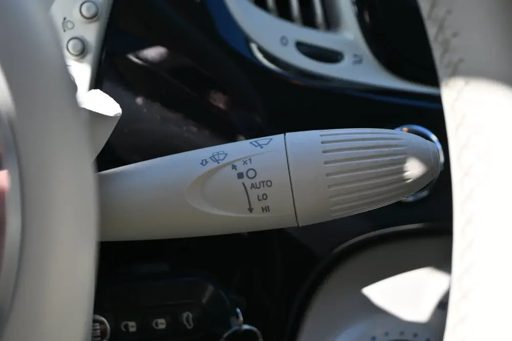 Fiat 500 C 0.9 TwinAir Turbo Lounge Cabrio uit 2019, foto 20