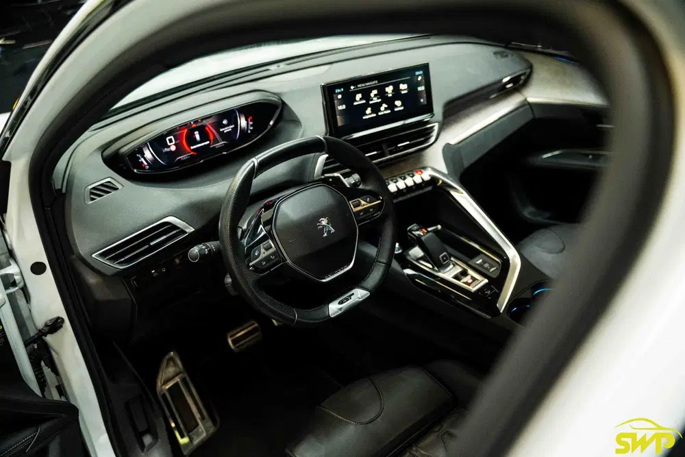 Peugeot 5008 1.2 PureTech GT Pack Business uit 2021, foto 5