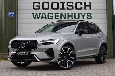 Volvo XC60 2.0 T6 Plug-in hybrid AWD Ultimate Dark uit 2023
