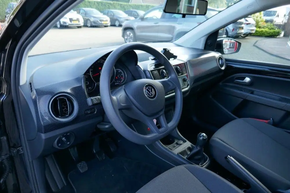 Volkswagen UP 1.0   AIRCO / NL-AUTO uit 2021, foto 12