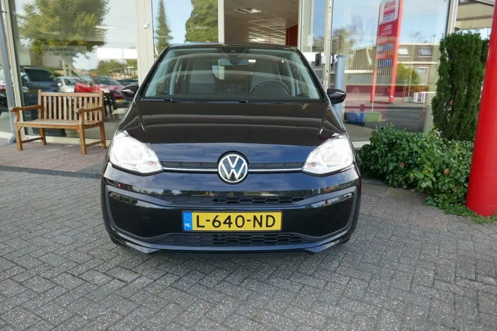 Volkswagen UP 1.0   AIRCO / NL-AUTO uit 2021, foto 17