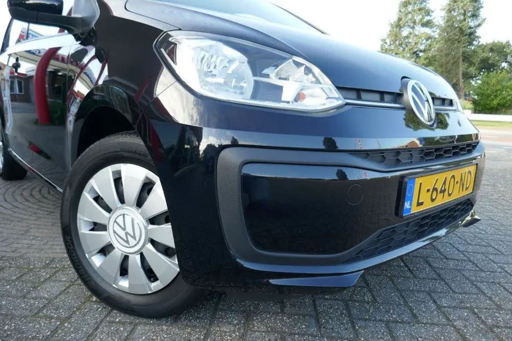 Volkswagen UP 1.0   AIRCO / NL-AUTO uit 2021, foto 4