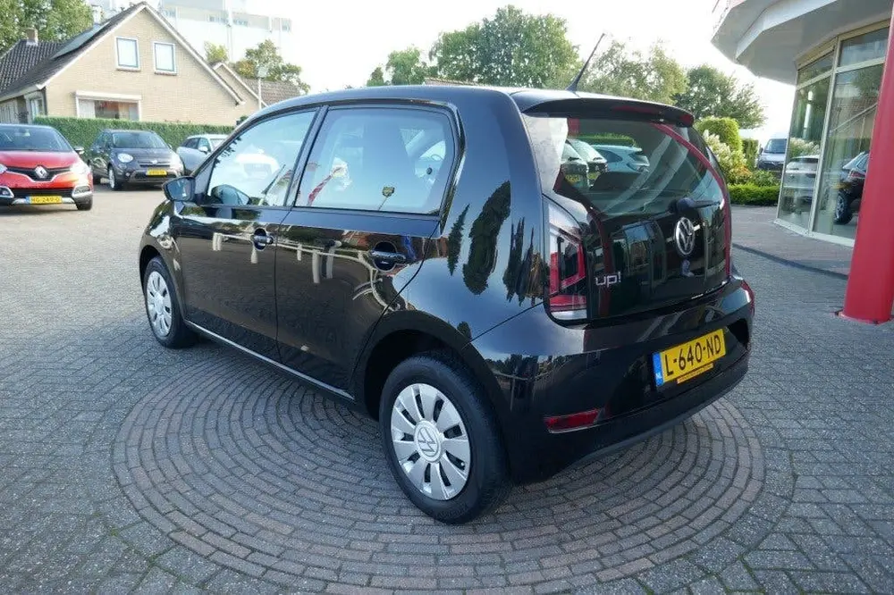 Volkswagen UP 1.0   AIRCO / NL-AUTO uit 2021, foto 5