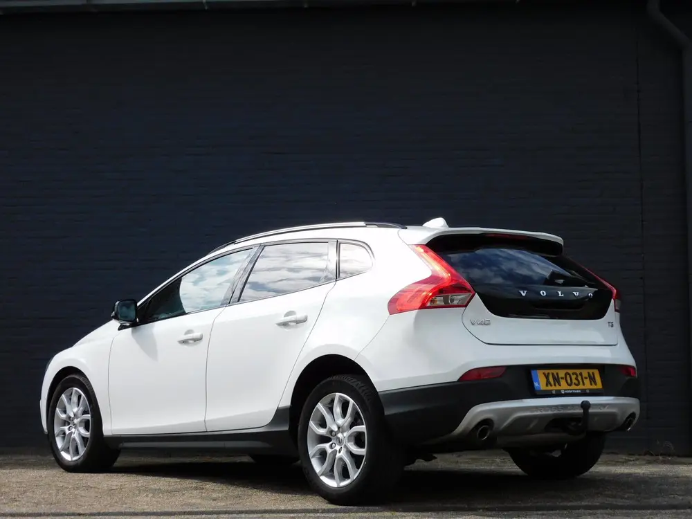 Volvo V40 Cross Country 1.5 T3 Polar+ Luxury 1e EIGENAAR DE uit 2019, foto 4