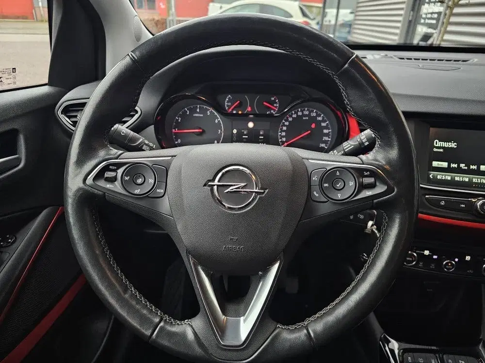 Opel Crossland 1.2 Turbo GS Line uit 2022, foto 15
