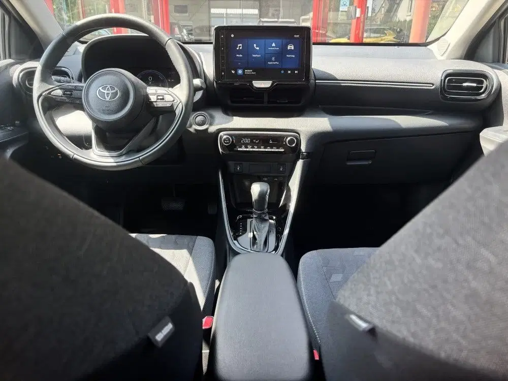 Toyota Yaris 1.5 Hybrid Dynamic uit 2025, foto 12