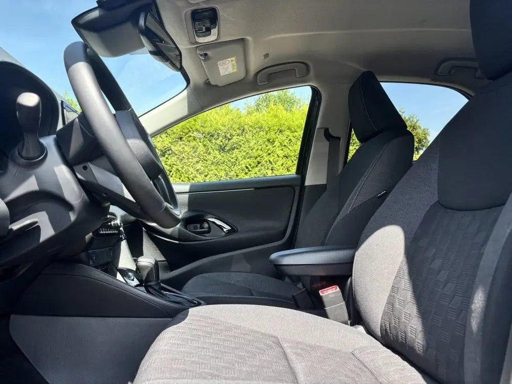 Toyota Yaris 1.5 Hybrid Dynamic uit 2025, foto 6