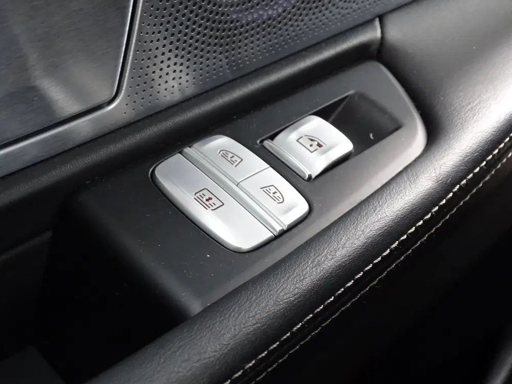 BMW 7-serie 730d High Executive uit 2021, foto 10