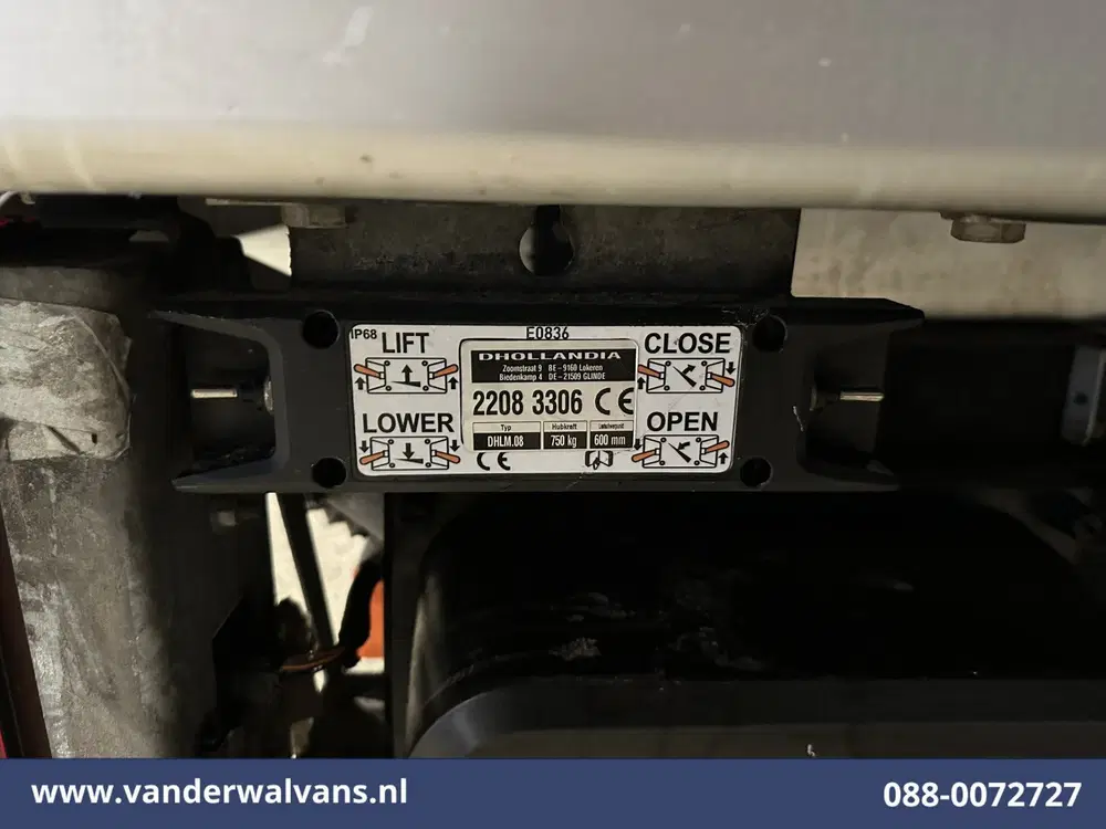 Ford Transit 2.0 TDCI 131pk Bakwagen Laadklep Euro6 Air uit 2022, foto 13