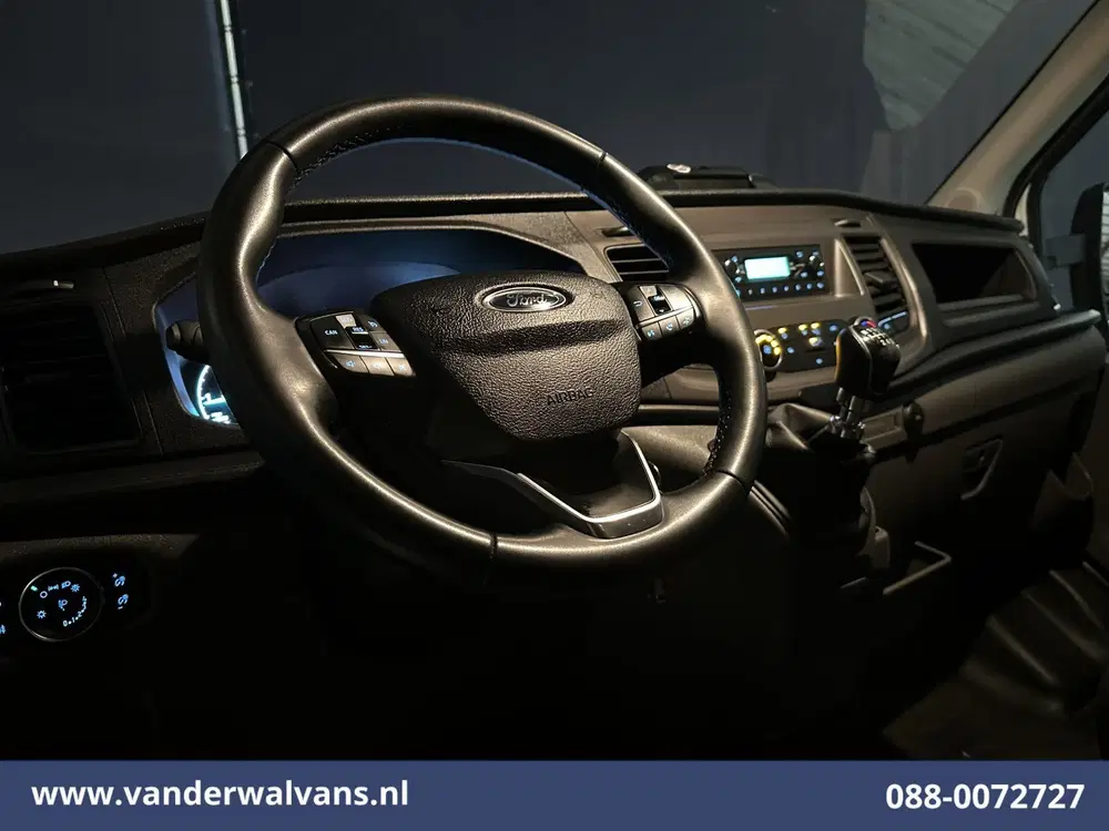 Ford Transit 2.0 TDCI 131pk Bakwagen Laadklep Euro6 Air uit 2022, foto 15