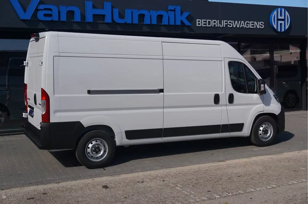 Citroën Jumper 35 2.2 EAT8 140PK Automaat L3H2 BPM VRIJ 1 uit 2024, foto 5