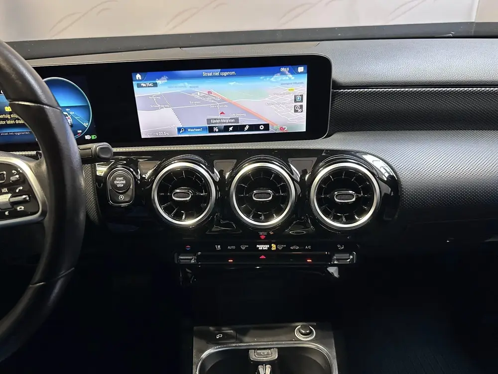Mercedes-Benz A-Klasse 250 4MATIC uit 2019, foto 17