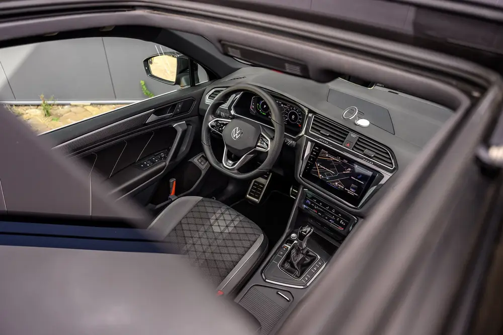 Volkswagen Tiguan 1.4 TSI eHybrid R-Line Business+|PANO|R-Li uit 2022, foto 18