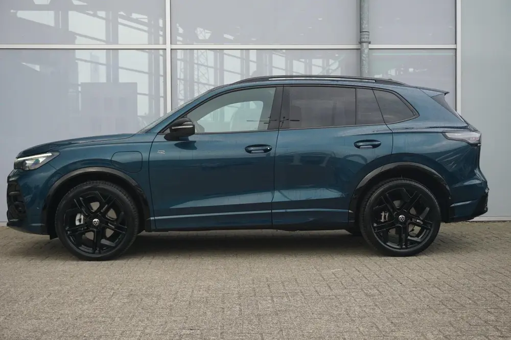 Volkswagen Tiguan 1.5 eHybrid 272pk R-Line Edition | SoH 95% uit 2025, foto 15